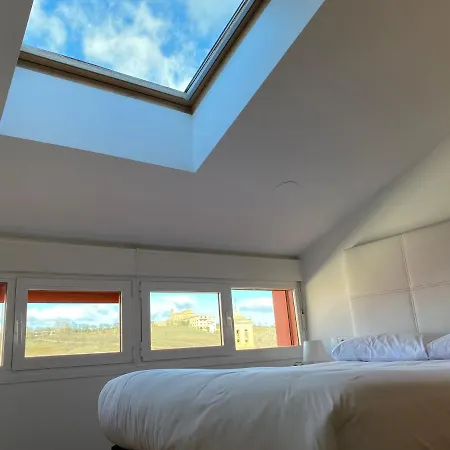 Vivienda Turistica Tejados דירה